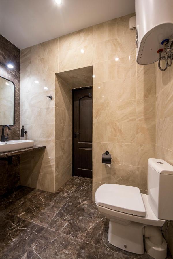 Apartments On Ploshcha Ukrainskykh Heroiv Київ Екстер'єр фото